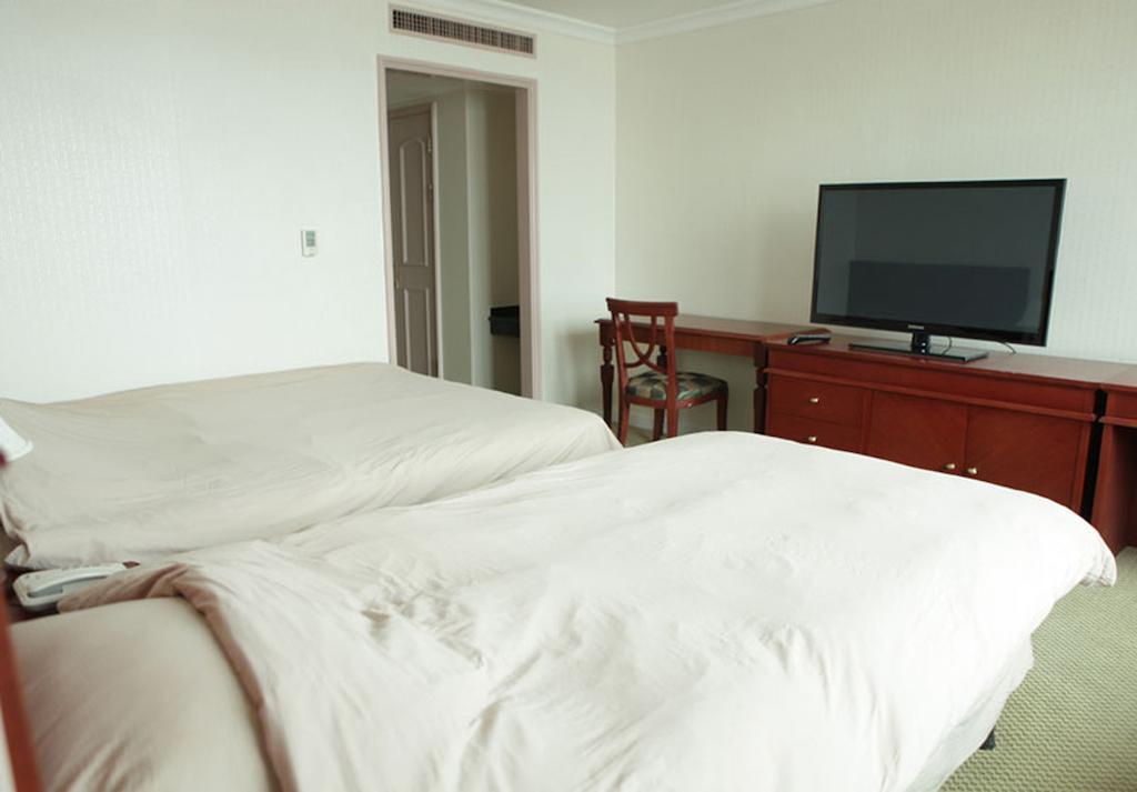 Grand Hotel Pyeongtaek Lake Room photo